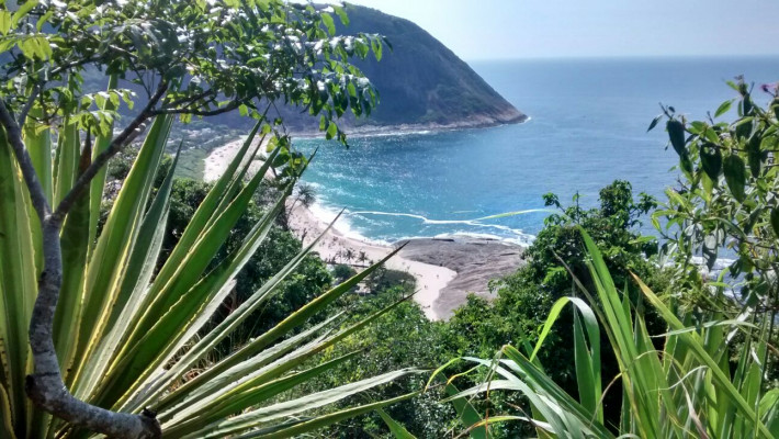 Caminhada ao morro das Andorinhas – Confira as fotos.