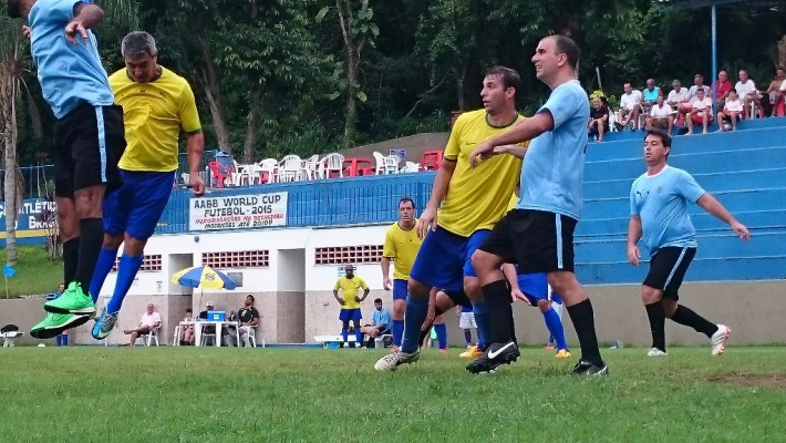 URUGUAI 1 x 0 BRASIL – JOGÃO